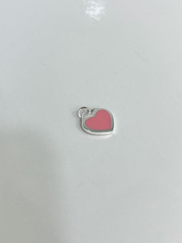 S. 파니 컬러 하트 팬던트