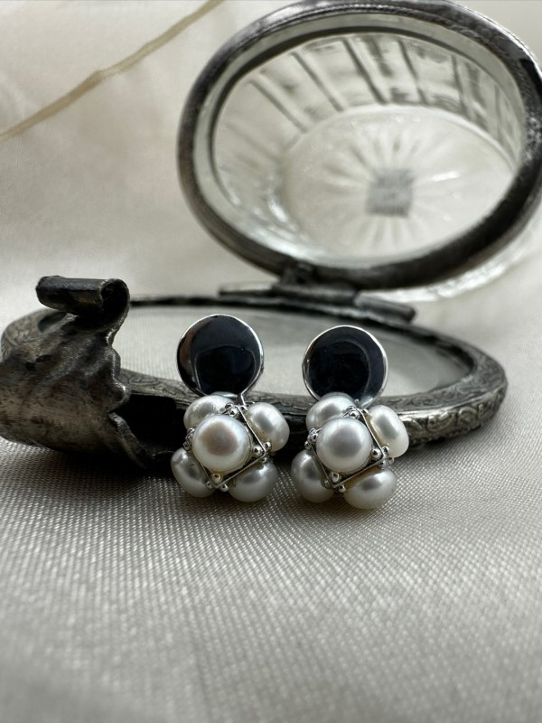E. adorable pearl earing
