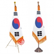 펼쳐지는 자수태극기/주문창