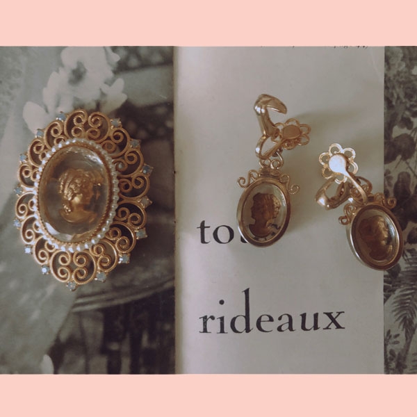 vintage cameo earring & brooch