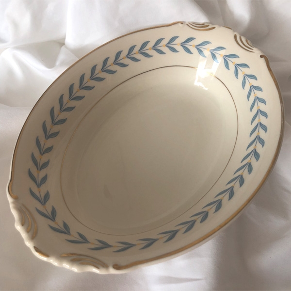 vintage Syracuse sherwood blue laurel bowl