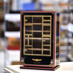 Elie Bleu "Flor De Alba" Black 150ct 케비넷 휴미더