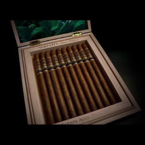 Fuente Aged Selection OPUSX 로스트 시티 칼리토's "A"