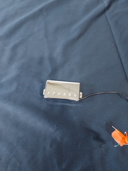 테슬라 크롬커버드 리어 험버커 1개