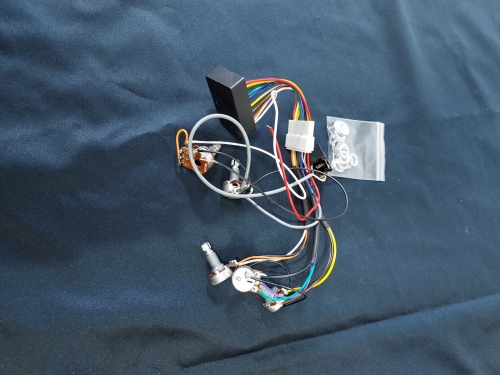 국산 베이스용  3밴드 프리앰프