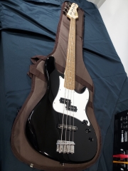 깨끗한  콜트 gb-14pj 입문용 베이스 기타