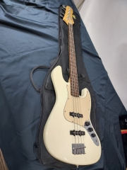 스윙 재즈베이스 기타