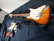 새제품 수준의 깨끗한 스윙 s-100 일렉기타（악세사리제공）