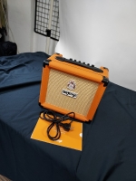 얼마안써 깨끗한 크러쉬 12 오렌지 가정용 기타 앰프