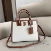 TB 스몰 토트백 (27&times;11&times;20)