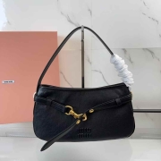 아방뛰르 나파 가죽백 (33×19×5)