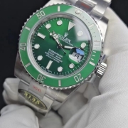 롤렉스 서브마리너 그린 40mm 헐크