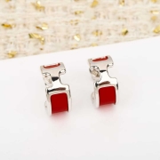 H 올림푸스 스터드 귀걸이