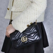 마몽트 미니 숄더백 21&times;12