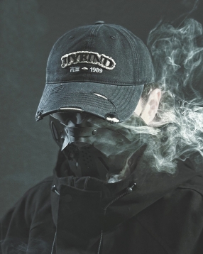 스트릿 자수 레터링 데미지 볼캡