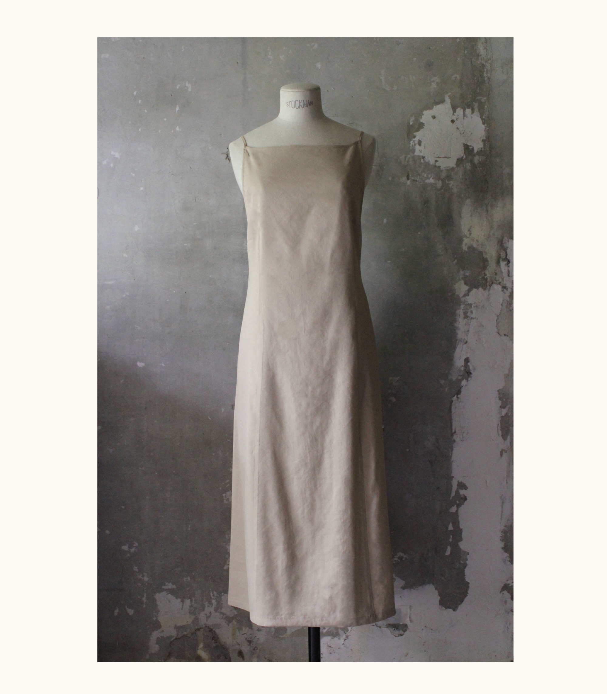 Backless Slip Linen Dress (2 colors)