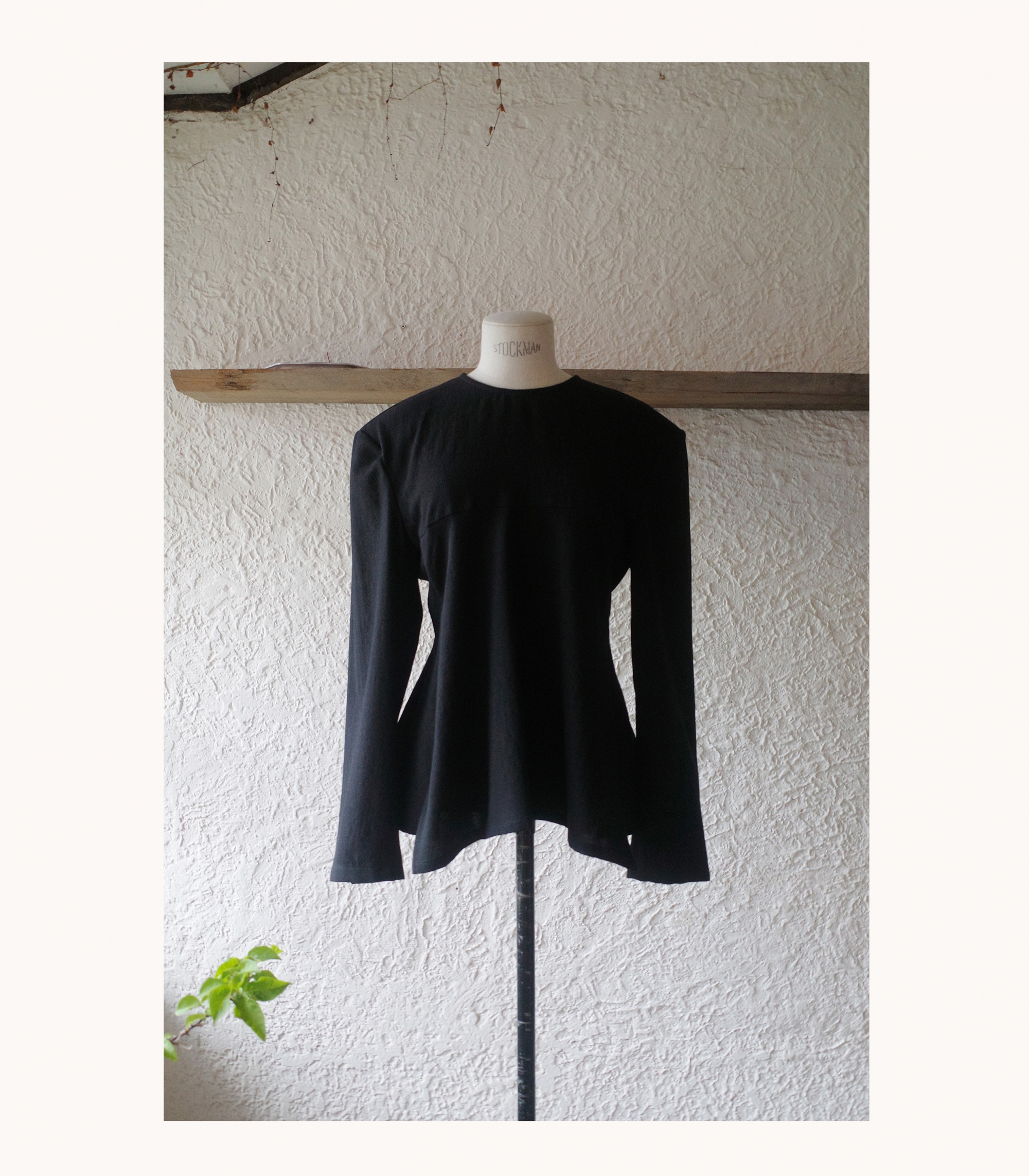Padded flare blouse