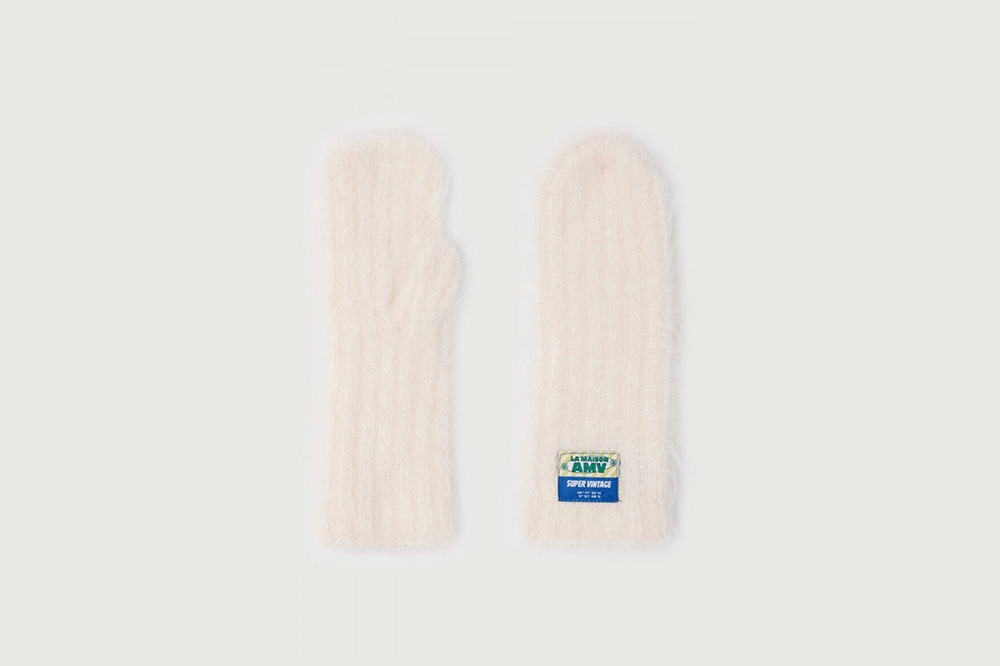 Alpaca glove