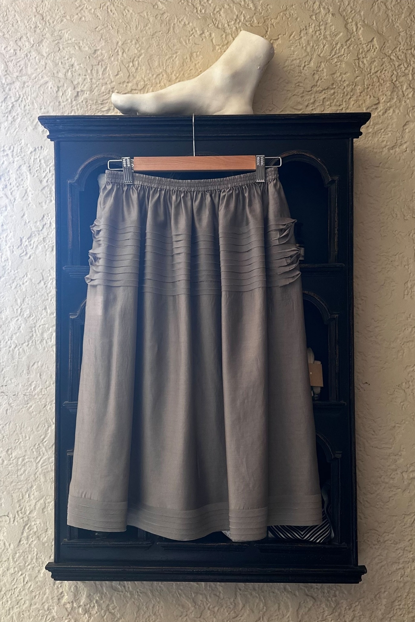 Miro's Line Skirt