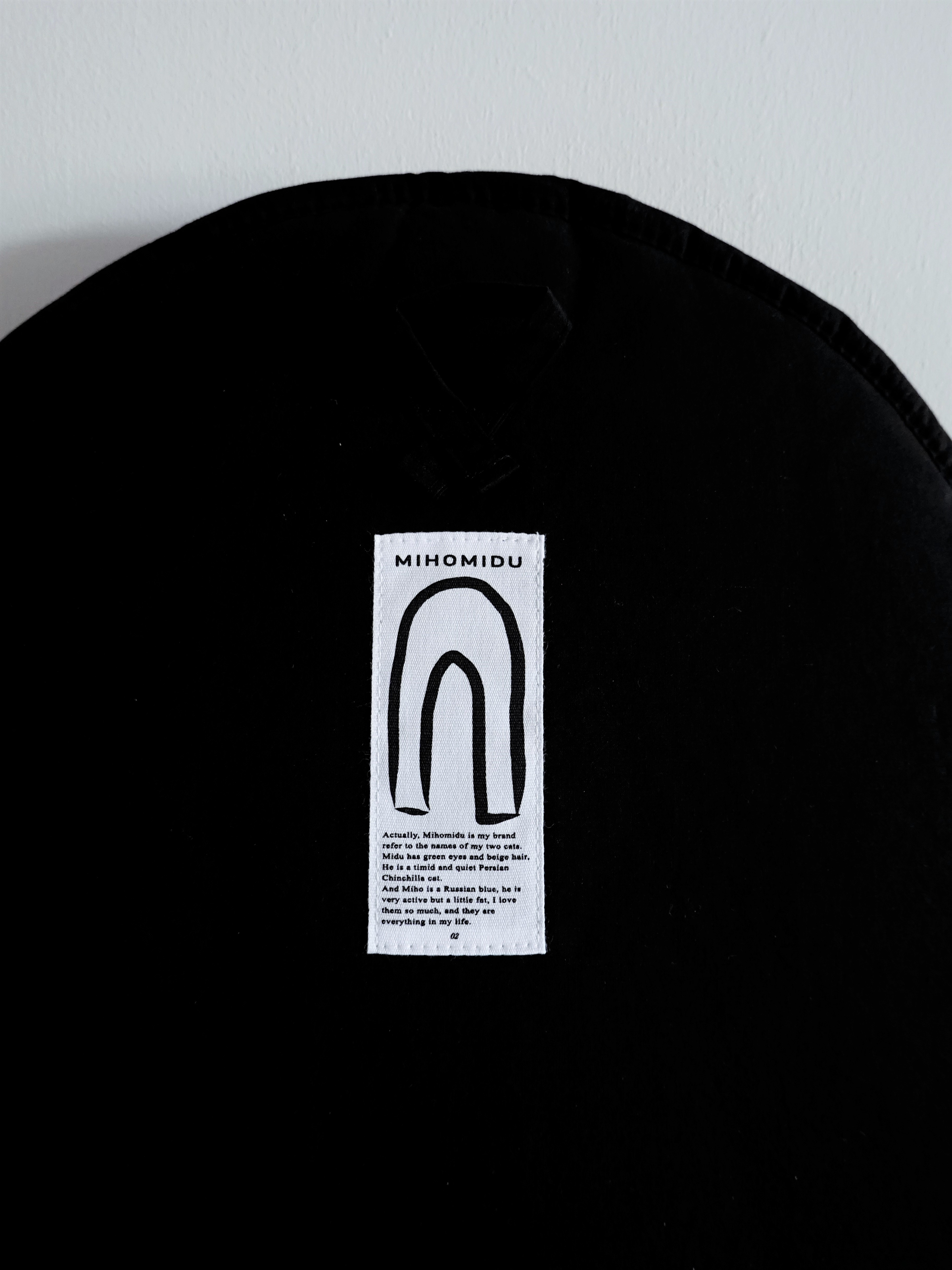 Black Oval Cushion Mirror