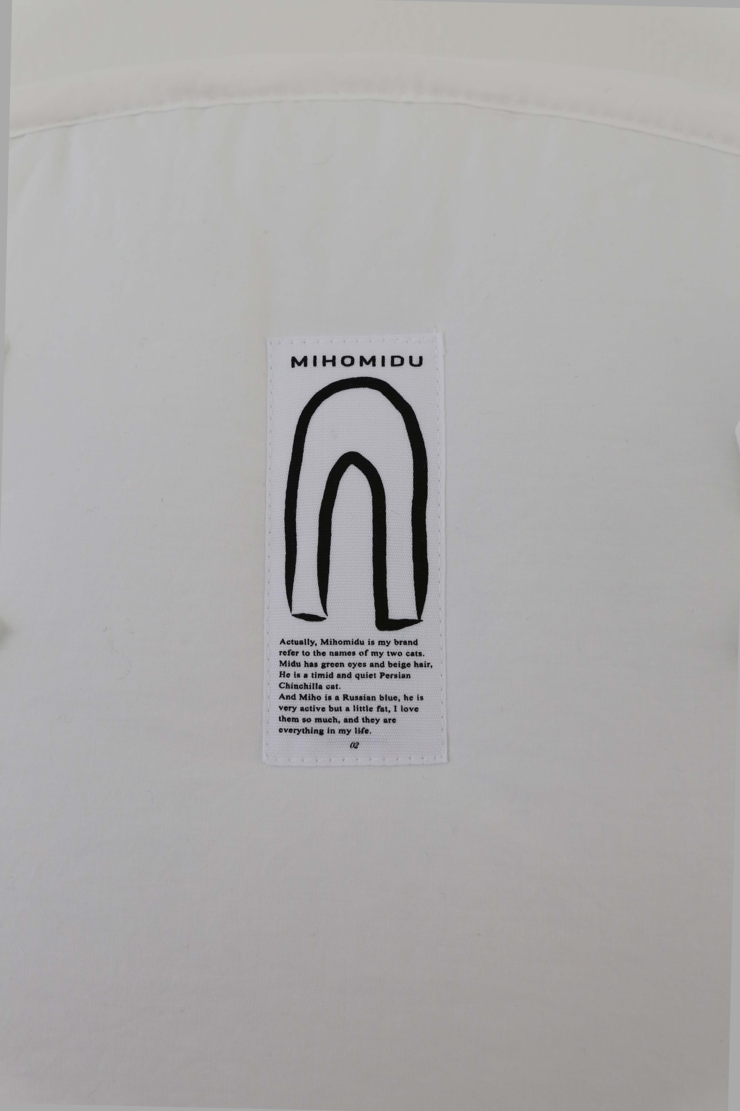 U' White Cushion Mirror