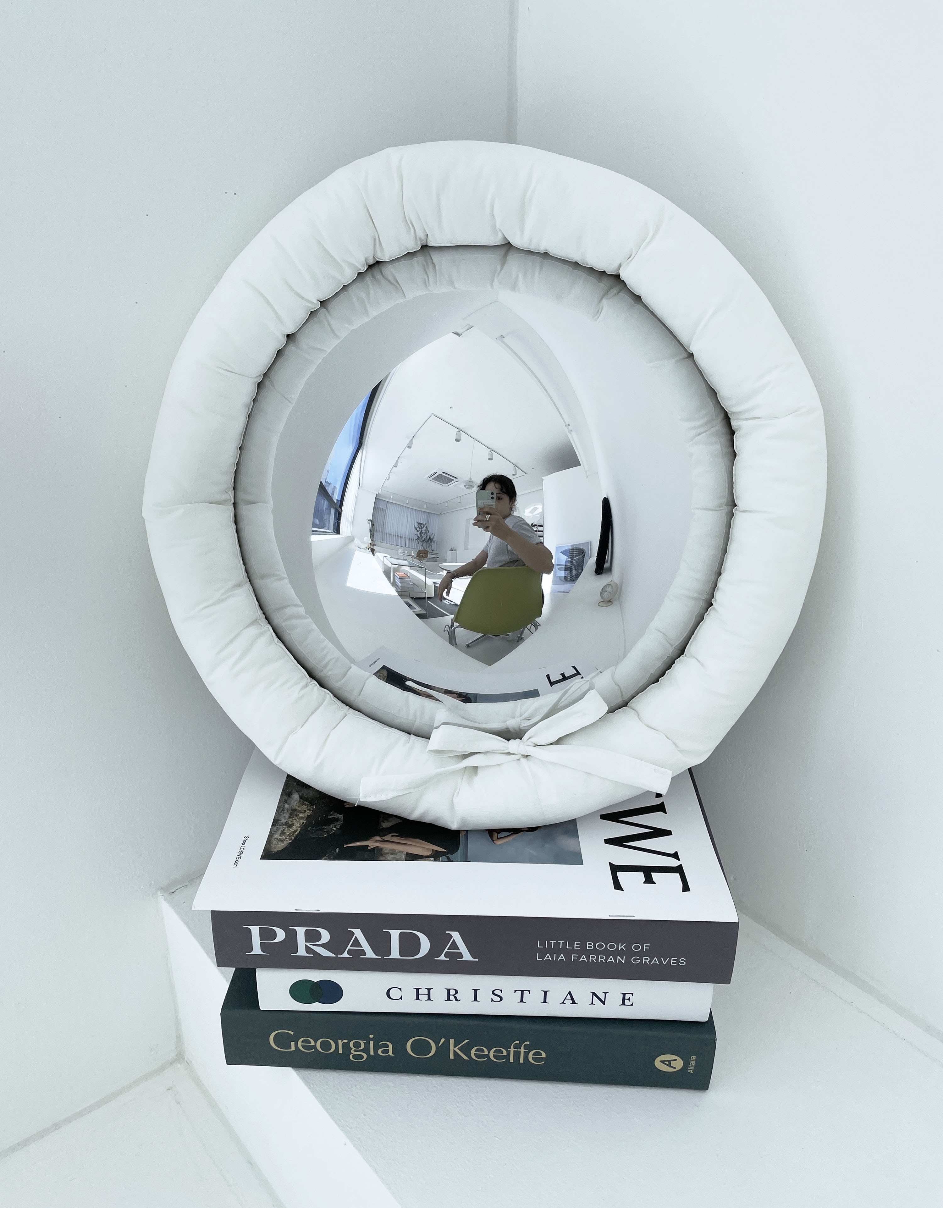 White cushion mirror