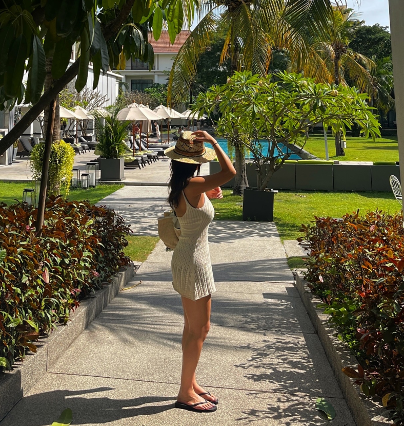 니트 펀칭 짜임 원피스[휴양지룩/여행룩/비치웨어/뷔스티에룩]