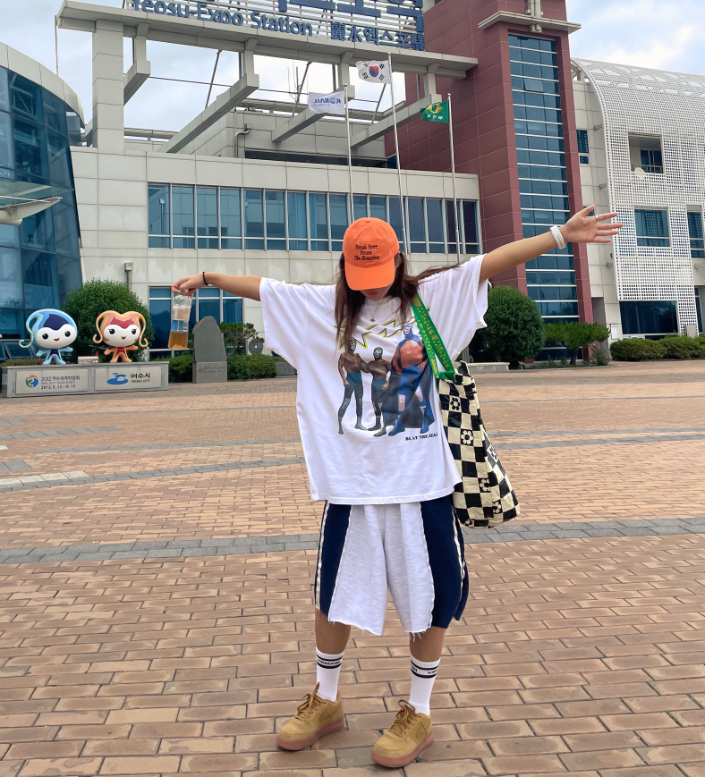 남녀공용 루즈핏 배색테입 반바지[유니섹스/루즈핏/오버핏/커플룩추천]