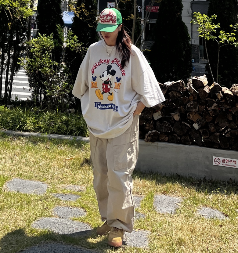 [UNISEX]레트로 미키 반팔 티셔츠[빅사이즈/오버핏/디즈니정품/남여공용]