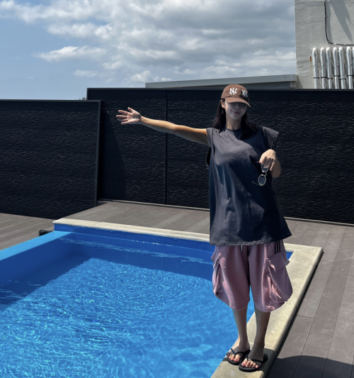 [UNISEX]오버사이즈 베이직 워싱 나시