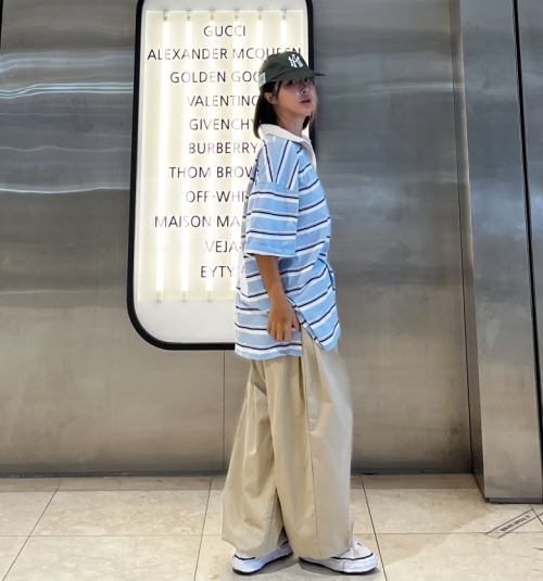 [UNISEX]오버사이즈 스트라이프 카라 티셔츠