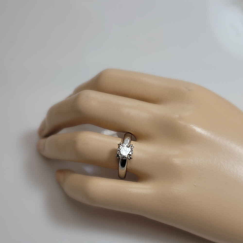 1캐럿 현대 우신 GIA 천연 다이아몬드 토끼발 프로포즈 다이아 반지