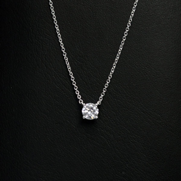 우신 GIA 5부 천연 다이아몬드 4발 일체형 다이아 목걸이