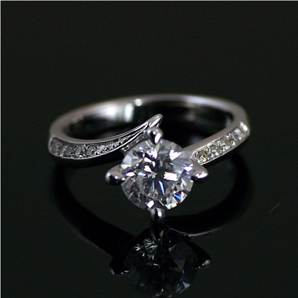 1캐럿 IGI 랩 다이아몬드 라운드 스파이어럴 다이아 반지