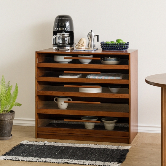 덴 피카 유리 캐비닛