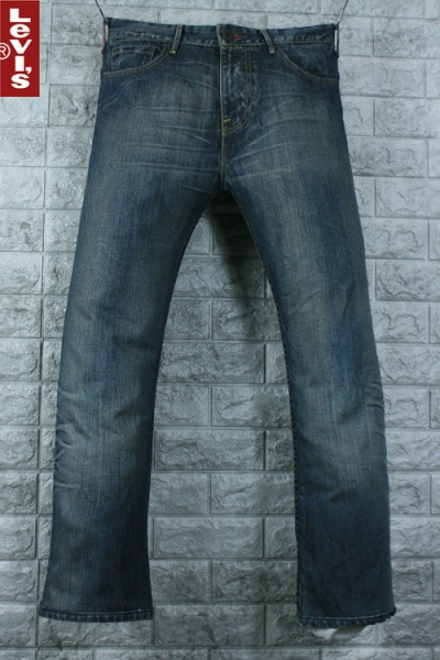 LEVI'S 리바이스 프리미엄 블랙패치 스트레이트 와이드핏 (허리 32, 키 172 이하) - b425 LEVI'S 리바이스 프리미엄 블랙패치 스트레이트 와이드핏 (허리 32, 키 172 이하) - b425