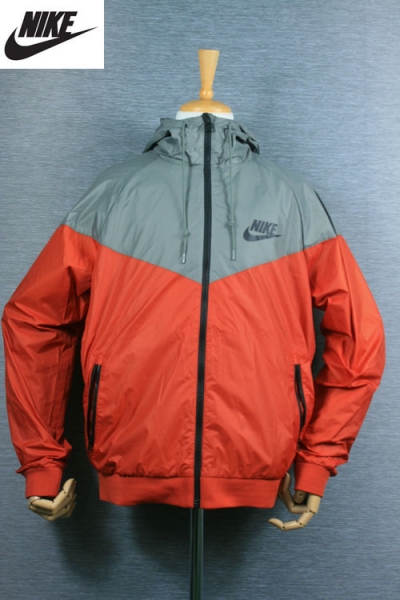 NIKE 나이키 바람막이 점퍼 (가슴 100 ~105 ,키 175~185)- o156 NIKE 나이키 바람막이 점퍼 (가슴 100 ~105 ,키 175~185)- o156
