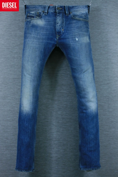 DIESEL 디젤 THANAZ 타나즈 WASH - 00073V 빈티지 워싱 스트레이트 슬림핏 (허리 32, 키 175이하) - b546 DIESEL 디젤 THANAZ 타나즈 WASH - 00073V 빈티지 워싱 스트레이트 슬림핏 (허리 32, 키 175이하) - b546