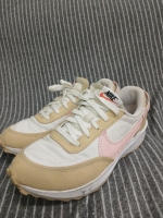 [250] NIKE 나이키 와플 데뷰 스니커즈