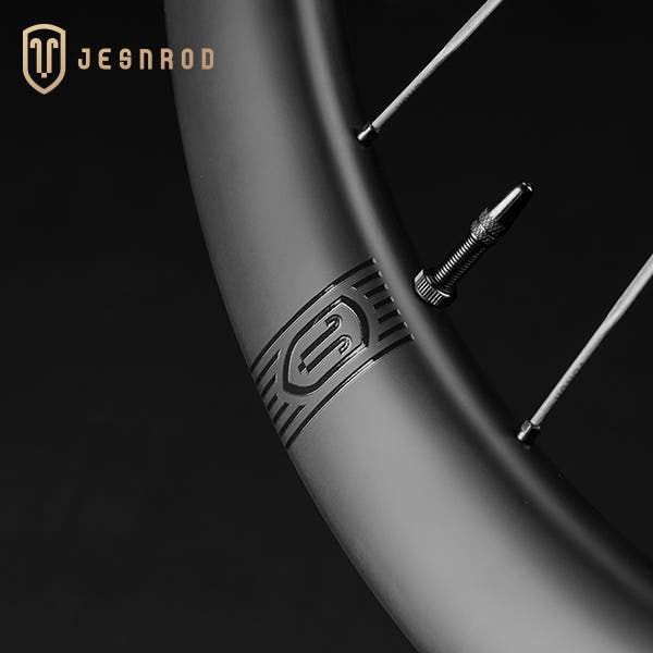 제스앤로드(JESnROD) 나디아 JD45 로드카본휠셋 카본스포크 TLR 디스크브레이크