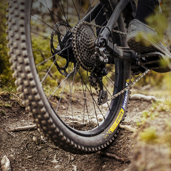 미쉐린 E-WILD 리어 레이싱 라인 E-MTB 타이어 TLR 27.5x2.60 29x2.60