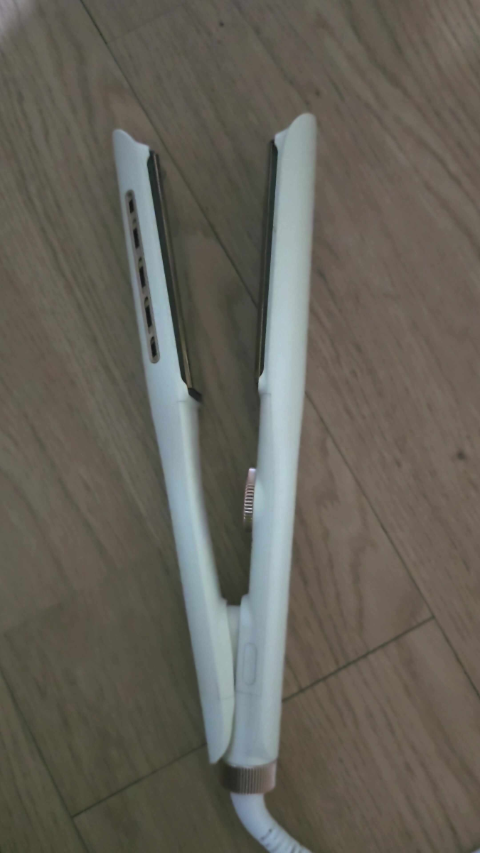 EjJSHDcm2n_03.jpg