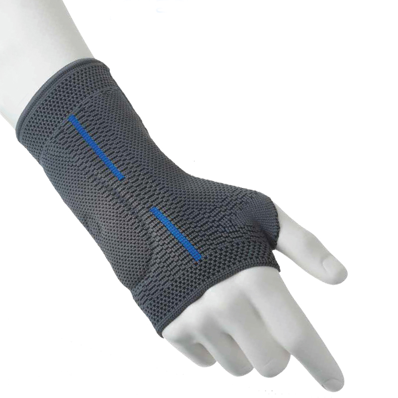 주앙느 마누 프로마스터(Manu Promaster)  보호대