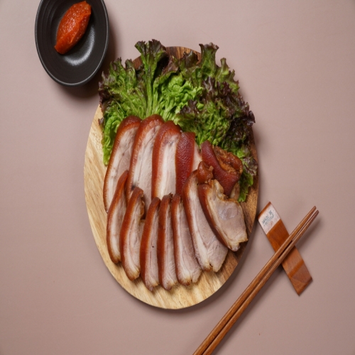 순살 족발 300g / 감초,생강,마늘,계피,양파로 잡내없이 깔끔한 삼삼한 순살족발!