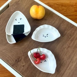 오니기리(삼각김밥), 만두모양 소스볼 간장종지 미니 그릇