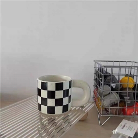 블랙 바둑 체크 뭉퉁손잡이컵 커피머신잔 아메리카노잔 330ml
