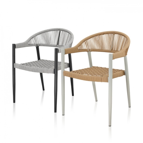 하이퍼스인 펠타 라탄 의자