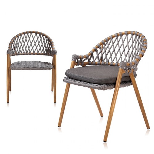 하이퍼스인 로파 라탄 의자