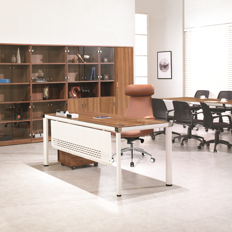 테슬라 로즈오크 책상