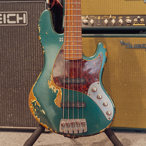 Native Instruments Sandberg 샌드버그 베이스기타 California TT5 (British Racing Green Masterpiece Aged)